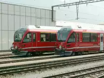 Die markanten K�pfe der  Allegra  Triebz�ge 3501 u.3505 in Landquart.
Am 6.Mai 2010 gibt die Schweizerische Post eine Briefmarke heraus.Motiv,der neue Triebzug der RhB  Allegra .Landquart 22.04.10