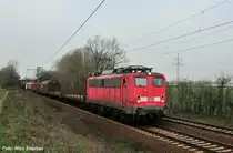 140 214-8 mit einem gemischten Zug gen Lehrte unterwegs (Ahlten 08.04.10)