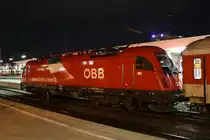 Den NZ Richtung Rom und Venedig bespannte am 29.03.10 die 1216 018-2 ab M�nchen Hbf