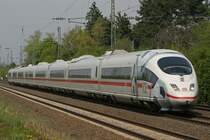 Der Fu�ball ICE 403 012  Montabaur  am 24.4.10 in D�sseldorf-Angermund