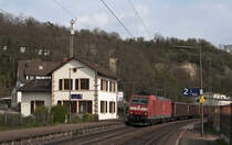 185 103-9 am 18. April 2010 bei der Durchfahrt von Istein.