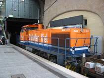 Eine MaK G 1206 der Seehafen Kiel GmbH steht am 16.07.2005 in  Hamburg Hbf mit einem Bauzug auf einem der Gleise f�r die S-Bahn. Am Wochenende 16./17.07.2005 fanden Gleisbauarbeiten an den S-Bahn-Gleisen im s�dlichen Vorfeld des Bahnhofs statt. 
