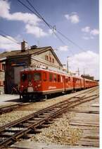 ABe 4/4 48 der Berninabahn (Meterspur Adh�sionsbahn)  im Bahnhof Bernina Hospiz 2253m, im Juli 2005.

