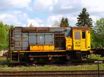 Rangierlok 677 der S�dlimburgischen Dampfeisenbahngesellschaft (ZLSM) im Bw Simpelveld. 
