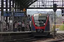 643 206-5 und 643 712-2 als RB8923/8973 nach D�ren/Stolberg-Altstadt im Aachener Hbf am Gleis 6, 25.4.10