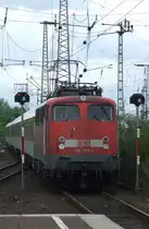 115 350 mit Autoreisezug am 2.5.10 durch Duisburg Hbf