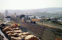 Das westliche Bahnhofsgel�nde in Usingen an einem Sonntagmorgen, 1. H�lfte der 1980iger Jahre.
