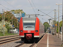 425 072-6 als RB11068 nach Duisburg bei der Einfahrt in Geilenkirchen, 16.5.10