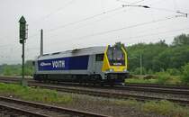 Nachdem man sich nun allm�hlich an das Erscheinungsbild einer Voith Maxima gew�hnt hat, freut es einen immer, wenn man sie mal sieht. Diese 40CC (264 008-4) ist an die Fa Wiebe vermietet und donnerte Lz am 28.05.2010 durch Eschwege West in Richtung S�den.