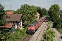 218 456-2 mit RE 22671 Ulm Hbf - Singen(Htw) kurz vor Radolfzell. 06.06.10