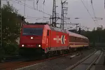 185 606-1 (HGK) mit einem Sonderzug vom Kirchentag in M�nchen am 16.05.2010 in D�sseldorf Hbf