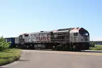 leider etwas beschmiert steht OHE 330090 am 11.06.2010 im Binnenhafen Eberswalde