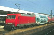 145 049-3 am 24.06.2000 im Hbf Hannover mit RE 25945 Bremen - G�ttingen