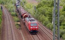 185 189 zieht am 20.06.10 einen gemischten Gz aus Richtung Halle(S) kommend durch Holzweissig Richtung Bitterfeld.