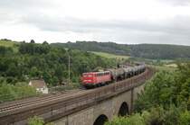 140 037-3 �berquerte am 20.06.2010 mit dieser Kesselwagen-Sonderleistung den Bekeviadukt. Loks der BR 140 sind auf der Kbs 430 sehr selten geworden !!!