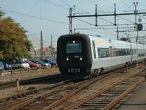 X31 Contessa 4524 am 05.09.2002 bei der Einfahrt in den Bahnhof Malm� C. Diese Z�ge fahren von Kopenhagen/D�nemark �ber die neue �resundbr�cke nach Malm�/Schweden in 35 Minuten, ca. 40 km mit 4 Zwischenstationen im 20-Minuten-Takt.