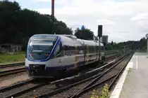 STRAUSBERG (Landkreis Märkisch-Oderland), 19.06.2010, VT 643.20 der Niederbarnimer Eisenbahn (NEB) als NE26 nach Berlin-Lichtenberg bei der Ausfahrt aus dem Bahnhof Strausberg
