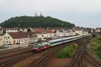 Die neue Alex Werbelok 183 001 bei ihrer ersten Fahrt. Geschoben von 223 072 fuhr sie vom Arriva BW zum Bahnhof Schwandorf, um anschlie�end am Alex 87017 nach M�nchen zu fahren. 25.06.2010.