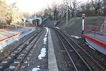 Bf. Szechenyihegy, der bergseitige Endbahnhof der budapester Zahnradbahn (BKV-Linie 60) am 27.Februar 2010.