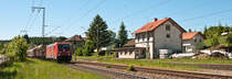 Der Bahnhof Hattingen(Baden) ist seit vielen Jahren nur noch Betriebsbahnhof. Hier sieht man ihn am 5. Juni 2010, zusammen mit 185 355-5.
