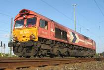 DE-760 der HGK whrend des Abwartens einer Kreuzung in Nienburg(Weser), 21. Mai 2010.