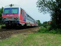 5047 083-0 + 100-2 verlassen als R5965 die Haltestelle Hagenau/Innkreis;100630