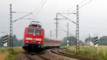 111 218 hat in Plattling gewendet und f�hrt nun wieder als RB nach Regensburg Hbf, am 05.07.2010.
