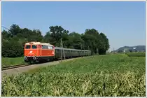 R�ckfahrt von Bad Radkersburg nach Wien am 10.7.2010 anl�sslich der Feierlichkeiten 125 Jahre Radkersburgerbahn, hier zu sehen in Weitersfeld an der Mur als E 16244 und 2043 005 „Jumbo“ als Zuglok.