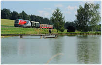 218 256 auf der R�ckfahrt nach Graz als VG 71382 am 12.7.2010 bei den Teichen in Kresbach, rund 3 Kilometer vor Deutschlandsberg aufgenommen.