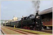 Fotofahrt mit �GEG 78 618 am 21.4.2010 von Ried im Innkreis nach Attnang-Puchheim kurz vor der Abfahrt in Ried aufgenommen.