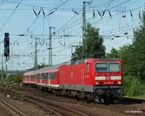 143 805-0 stellt am 20.07.10 die RB 21227 von Neum�nster nach Hamburg-Altona in Neum�nster zur Abfahrt bereit.
