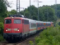 Die 115 346-9 sausste am 22.07.2010 mit dem IC 2864 und der 115 205-7 durch K�ln West.