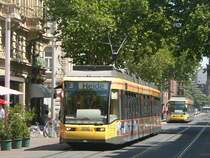Wagen 306 auf der Linie 3 nach Heide in der Kaiserstrae Karlsruhe. 20.7.2010