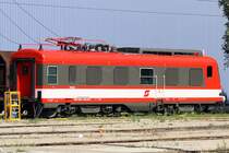 Der ehemalige 4010 019-0 fristet sein Dasein als Anlage 011040 in Jedlersdorf. 28.Juli 2010.