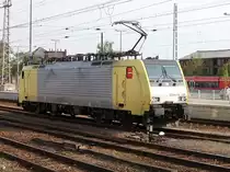 Auf meiner Fahrt nach Berlin traf ich in Angerm�nde ES64 F4-205.