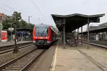 Auf der Fahrt nach N�rnberg legt 440 040 in F�rth einen Halt ein. (24.7.2010)