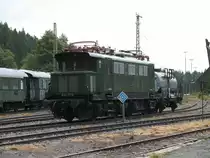 E44 1170 am 29.07.10 abgestellt im Bahnhof Seebrugg (Endbahnhof der Dreiseenbahn)