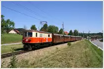 1099 001 auf der Fahrt mit R 6811 von St.P�lten nach Mariazell. Hofstetten Gr�nau 1.8.2010