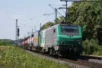 437 022 mit Containerzug in Bonn Oberkassel am 26.06.2010