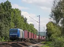 145-CL 203 mit einem G�terzug Richtung K�ln zwischen Bad Honnef und Rh�ndorf, 9.8.10