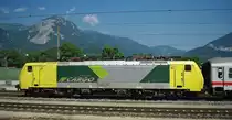 189 988-9 (ES 64 F4-088) mal im Seitenprofil, als sie am 16.07.2010 mit einem EC in Richtung S�den durch Brixlegg fuhr.