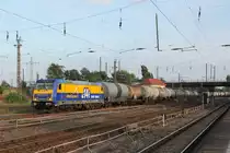 Mit einem Ganzzug Kesselwagen f�hrt 146 522-8 durch Magdeburg-Rothensee in Richtung Stendal. Fotografiert am 25.08.2010. 