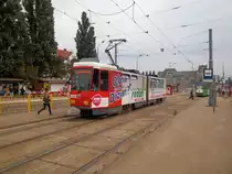 Ein KT4D 108 am Plac Wyszynskiego als  Linie 2 nach Dw Niebuszewo
15.08.2010