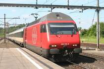 460 069 am 23.06.10 in Othmarsingen mit IR nach Z�rich. 
Othmarsingen, in diesem Bahnhof trifft die Ost - West Strecke Z�rich - Olten auf die G�terzufuhrstrecke Basel/Brugg - Rotkreuz/Gotthart.