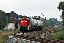 295 066-7 am 26.08.2010 mit einem G�terzug nach Itzehoe in Sankt Michaelisdonn.