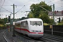 ICE von M�nchen nach Essen am 30.08.2010 bei der Durchfahrt durch N�rnberg Glei�hammer.