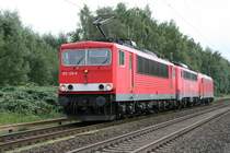 155 139-9 mit 140 838-4 und 185 402-5 im schlepp richtung Wanne-Eickel in Herne Holsterhausen. 1.9.2010