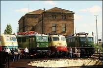 Von rechts nach links: 
E40 128, 113 311, 211 049 und 184 003. 
21.08.2010, N�rnberg Gostenhof