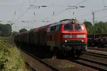 225 023-1 mit einem G�terzug in D�sseldorf Rath am 20.07.10
