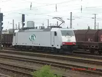Die BR 186 140 stand in Dresden-Friedrichstadt und wartete auf die n�chste Tour. 